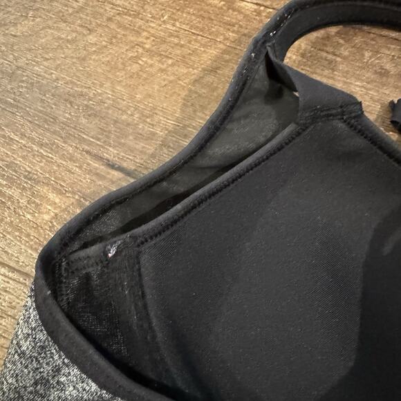 Victoria Secret VSX Sports Bra 36B Gray Front Close Zip Racerback Underwire - Picture 5 of 7